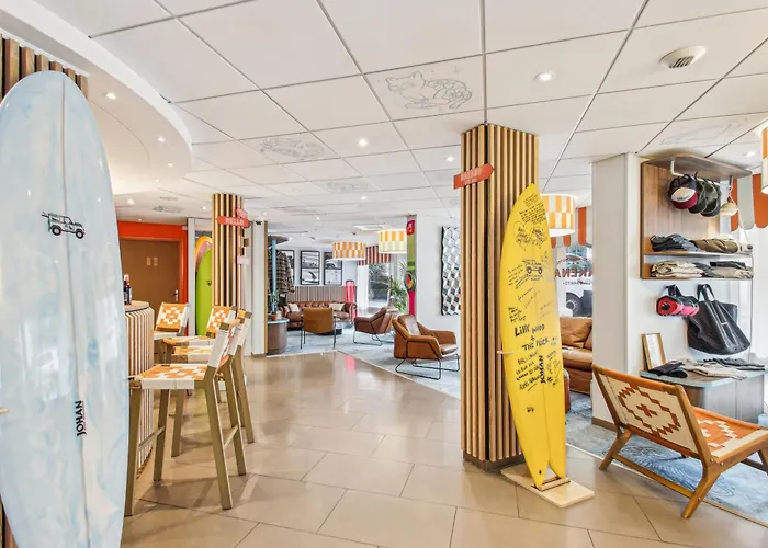 Akena - Grande Hotell 3*