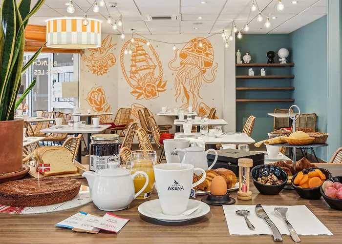 Akena - Grande Hotel