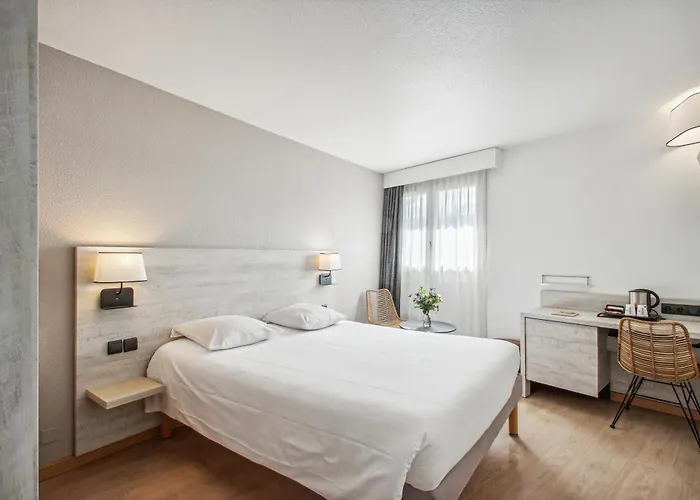 Akena - Grande Hotel 3*