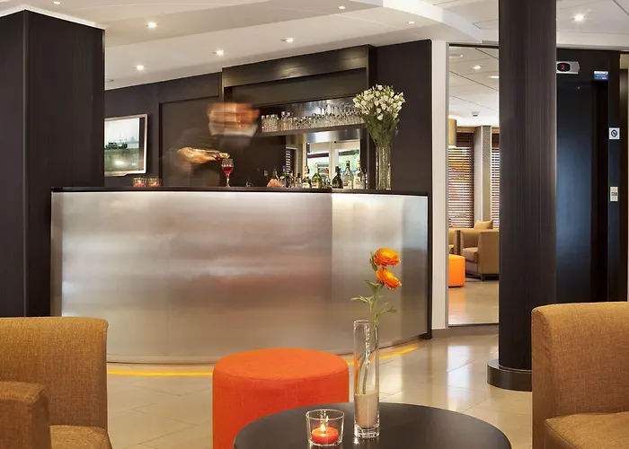 Akena - Grande Hotell