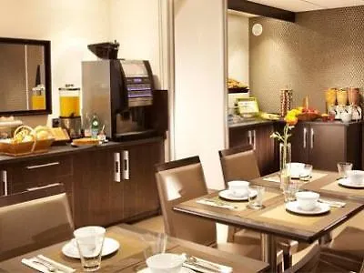 Akena - Grande Hotel