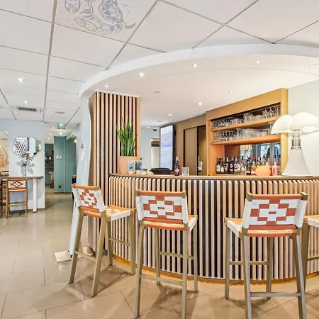 Hotell Akena - Grande 3*