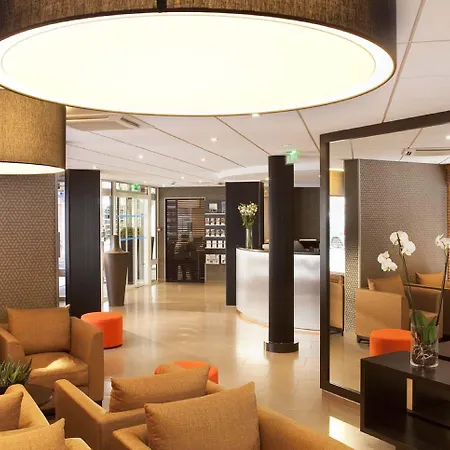 Akena - Grande 酒店 比亚里茨