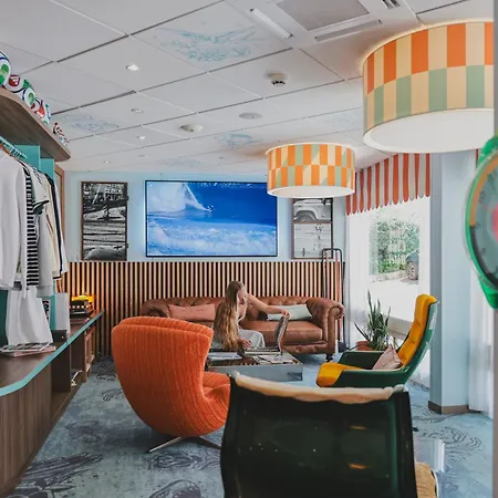 Surf Club By Akena - Grande 比亚里茨