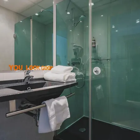 Surf Club By Akena - Grande Hotel Biarritz
