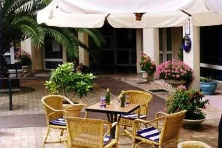 Akena - Grande 3* Biarriz