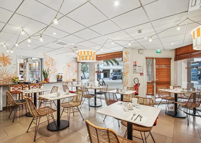 Akena - Grande ホテル ビアリッツ